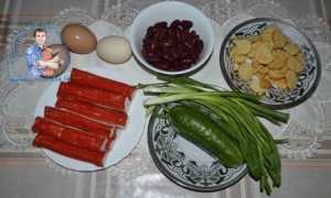 Пошаговый рецепт приготовления салата с фасолью и крабовыми палочками